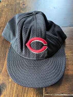 Vintage 1998-2000 Cincinnati Red Hat Cap Fitted 7 New Era Black Jersey Mesh